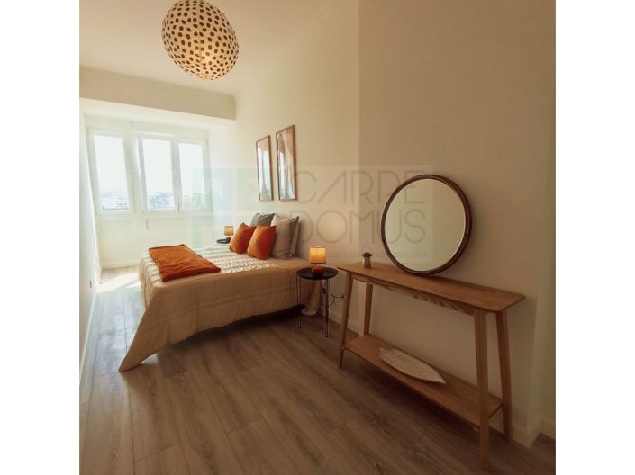 Image No.12-3 Bed Apartment for sale