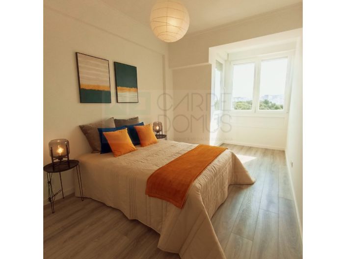 Image No.18-3 Bed Apartment for sale