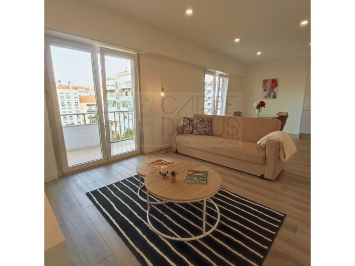 Image No.8-3 Bed Apartment for sale