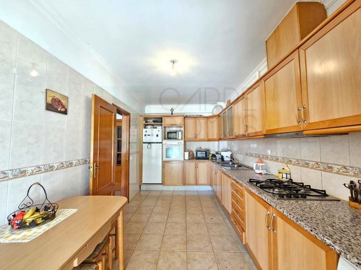 Image No.10-4 Bed House for sale