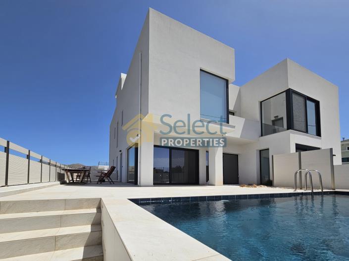 Image No.3-3 Bed Villa for sale
