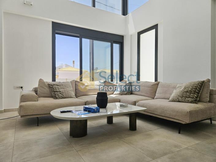 Image No.3-3 Bed Villa for sale