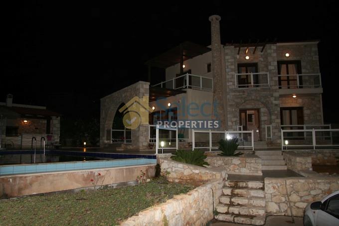 Image No.12-2 Bed Villa for sale