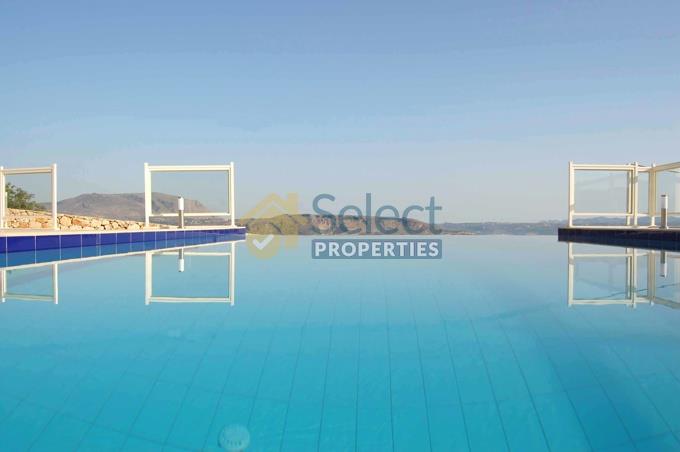 Image No.1-2 Bed Villa for sale
