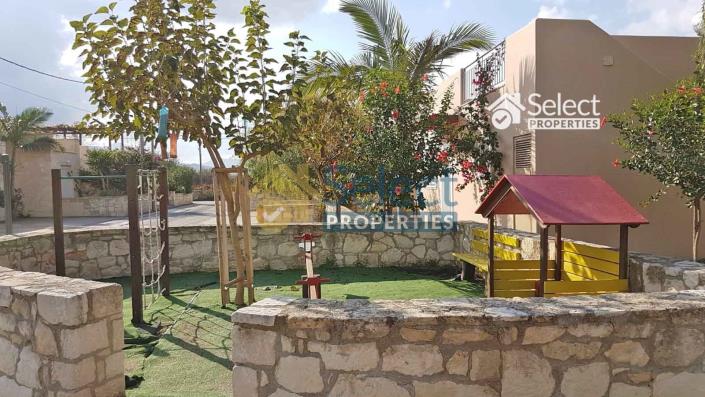 Image No.6-1 Bed House for sale