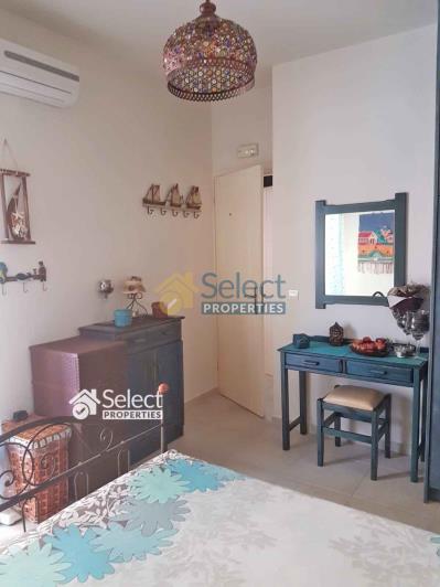 Image No.17-1 Bed House for sale