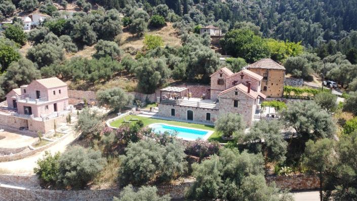 Image No.19-3 Bed Villa for sale