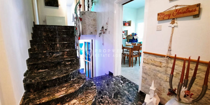 Image No.14-5 Bed Villa for sale