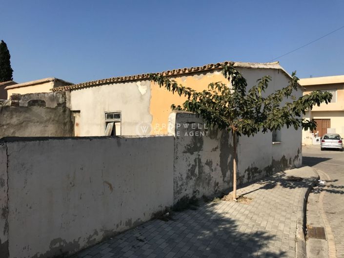 Image No.10-2 Bed House for sale