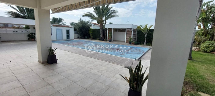 Image No.25-4 Bed House for sale