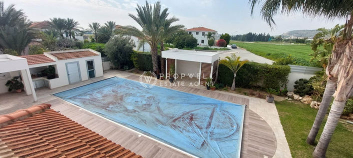 Image No.38-4 Bed House for sale