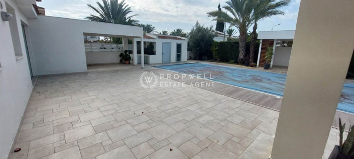 Image No.9-4 Bed House for sale