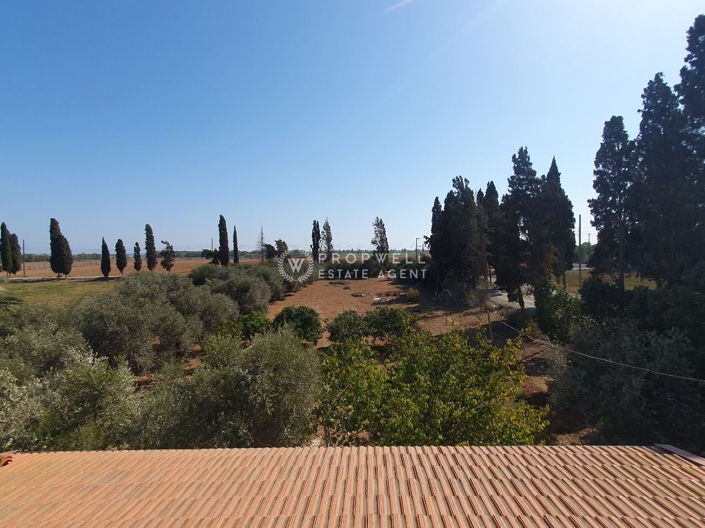 Image No.17-5 Bed Bungalow for sale