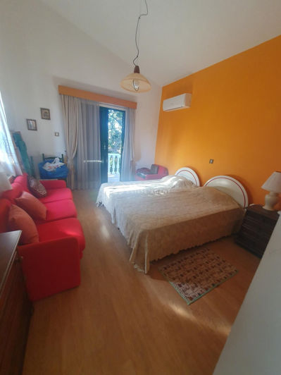 Image No.15-3 Bed Villa for sale