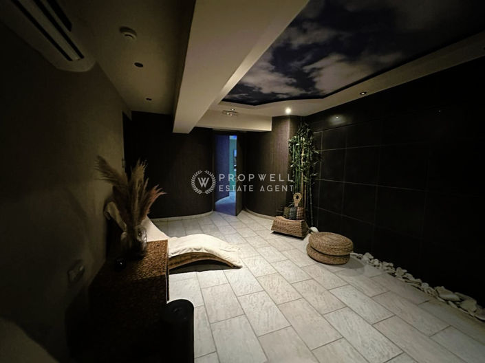 Image No.10-Commercial for sale