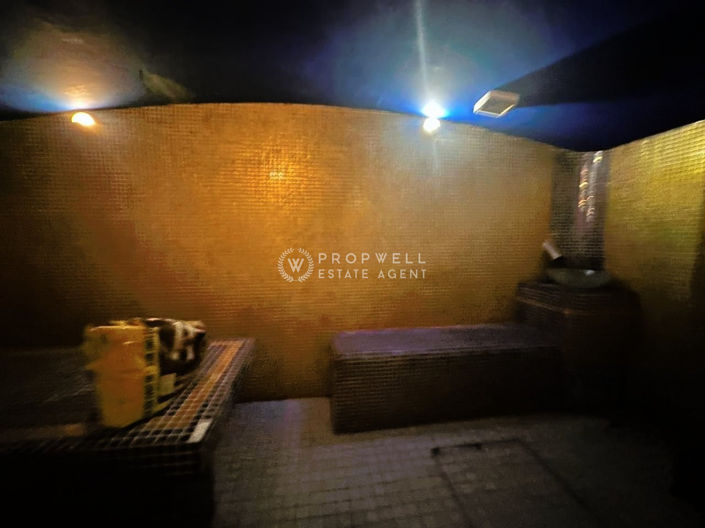 Image No.17-Commercial for sale