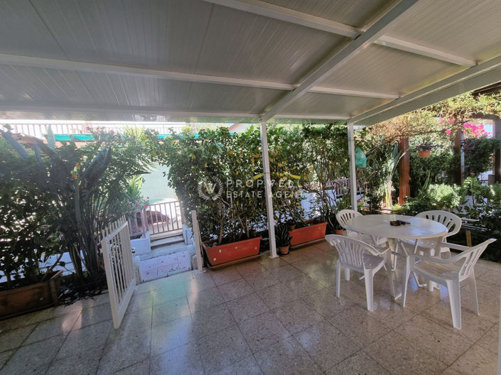 Image No.18-4 Bed House for sale