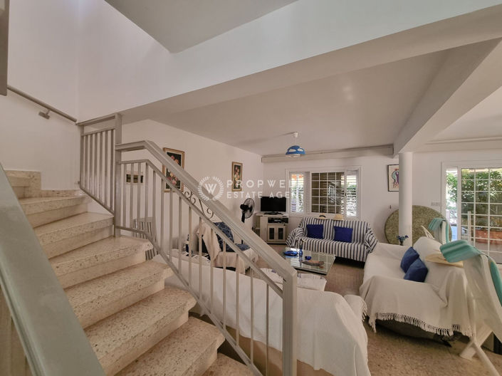 Image No.23-4 Bed House for sale