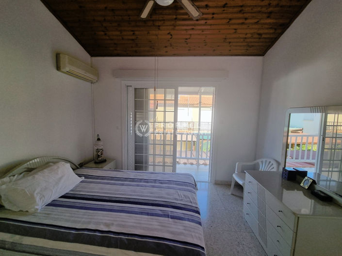 Image No.28-4 Bed House for sale