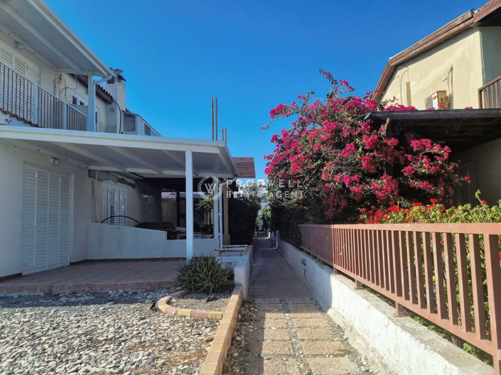 Image No.6-4 Bed House for sale