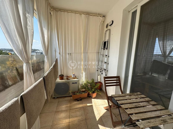 Image No.11-1 Bed Apartment for sale