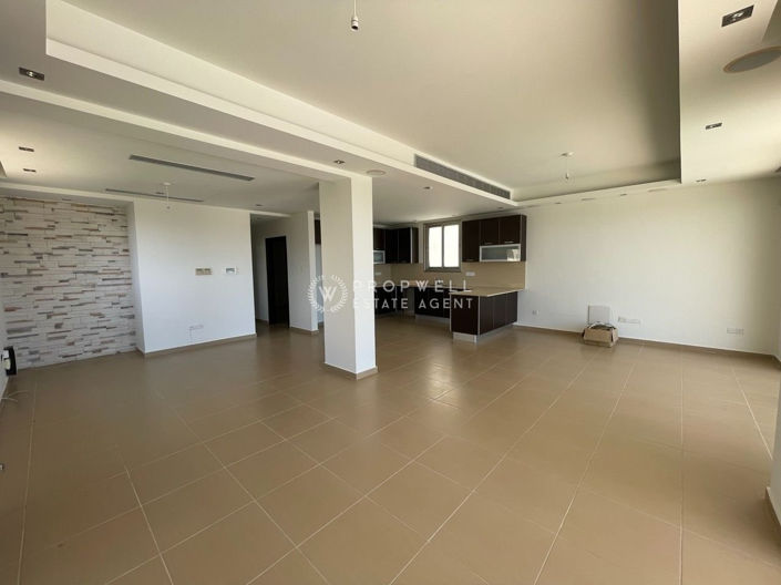 Image No.12-3 Bed House for sale