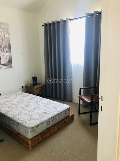 Image No.12-3 Bed House for sale