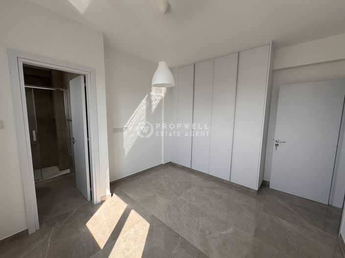 Image No.10-2 Bed Apartment for sale