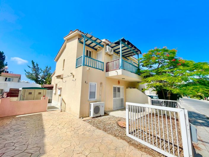 Image No.1-2 Bed House for sale
