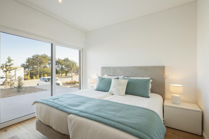 Image No.12-3 Bed Apartment for sale