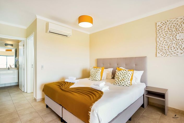 Image No.8-Apartment for sale