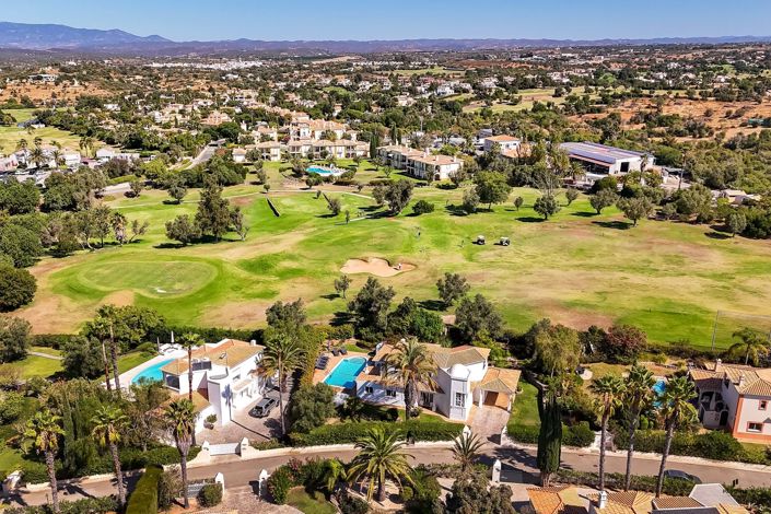 Image No.22-3 Bed Villa for sale