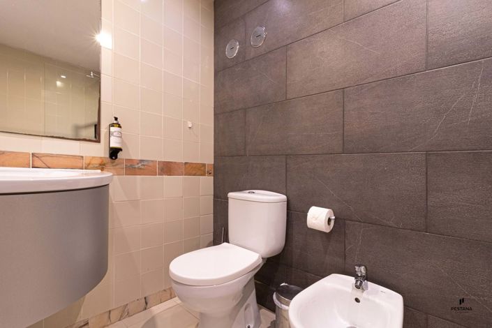 Image No.8-Apartment for sale