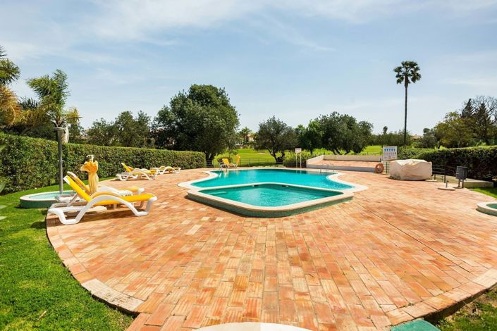 Image No.14-1 Bed Property for sale