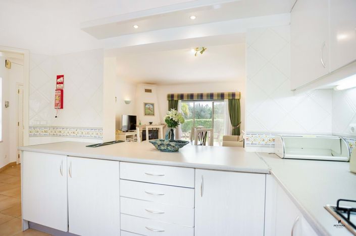 Image No.6-1 Bed Property for sale