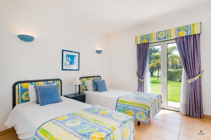 Image No.7-1 Bed Property for sale