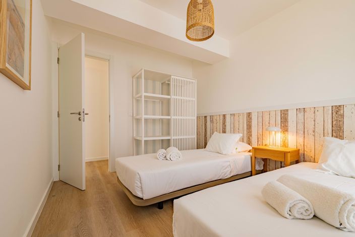 Image No.11-2 Bed Apartment for sale