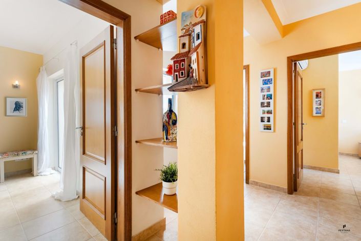 Image No.11-4 Bed Villa for sale