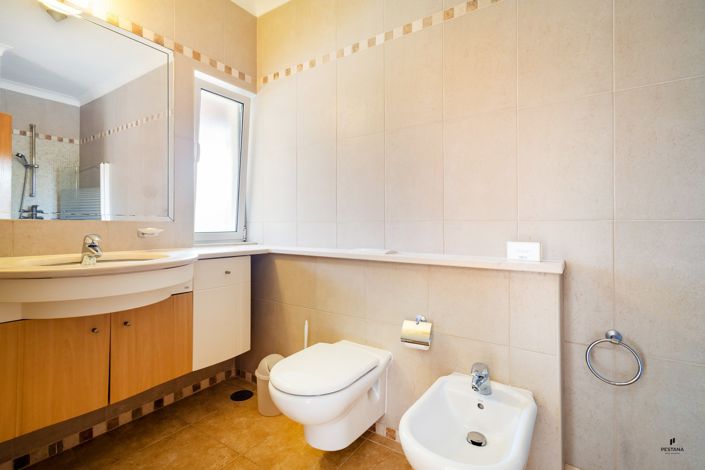 Image No.22-4 Bed Villa for sale