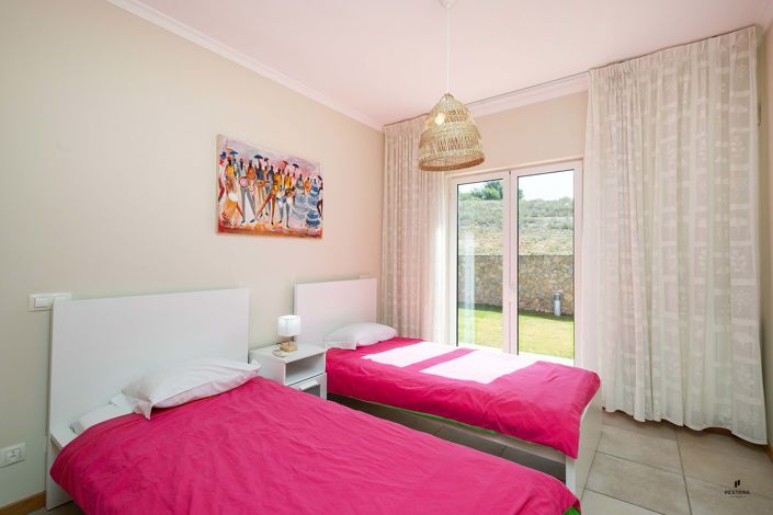 Image No.12-2 Bed Apartment for sale