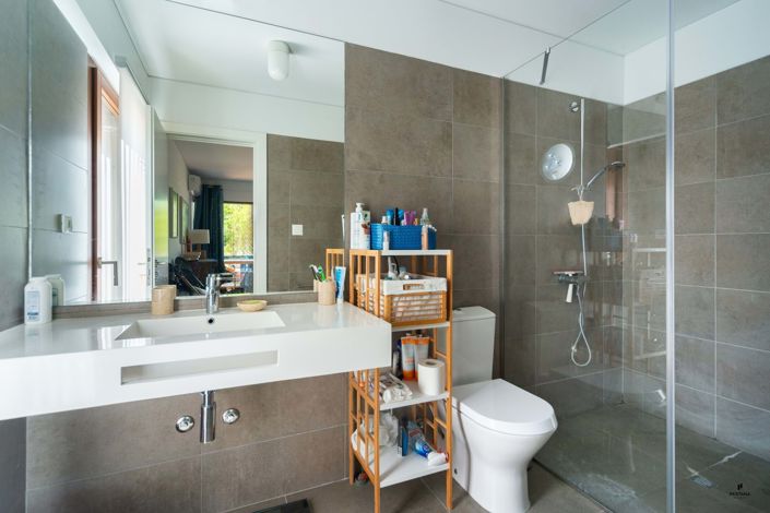 Image No.26-3 Bed Apartment for sale