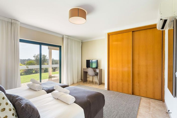 Image No.10-1 Bed Apartment for sale