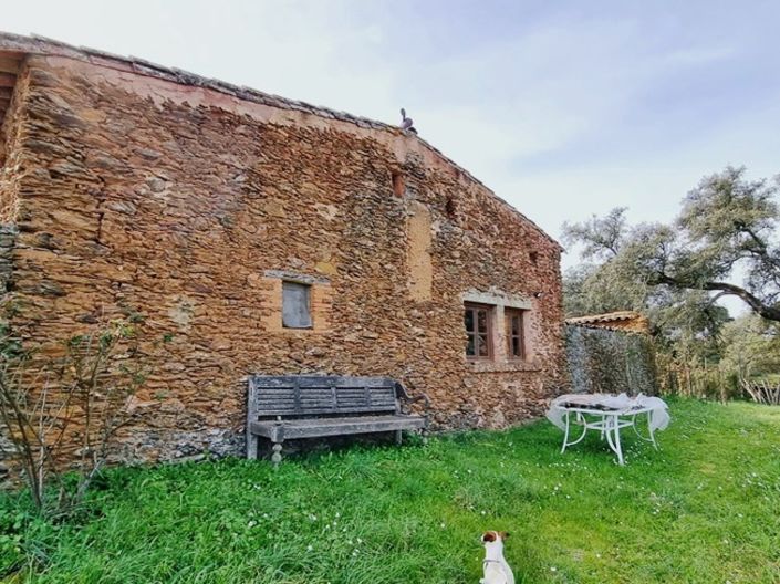 Image No.39-6 Bed Property for sale