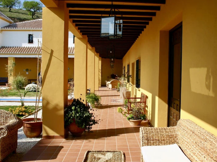 Image No.18-13 Bed Property for sale