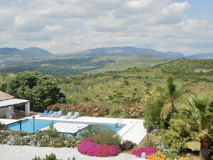 Image No.38-13 Bed Property for sale