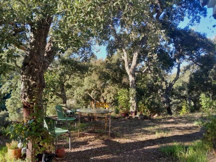 Image No.35-2 Bed Property for sale