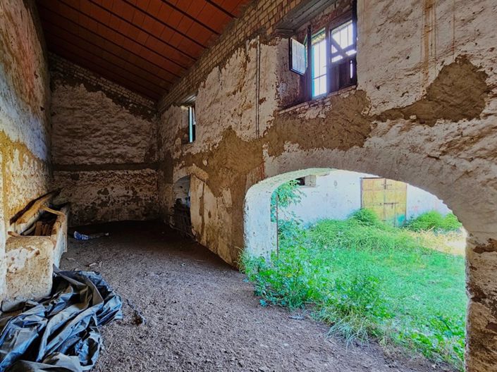 Image No.23-4 Bed Property for sale