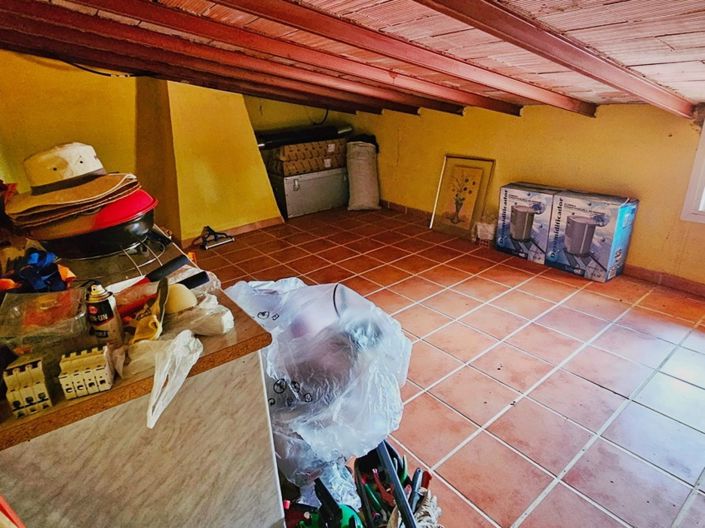 Image No.42-5 Bed Property for sale