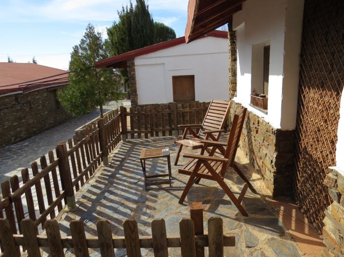 Image No.4-5 Bed Property for sale