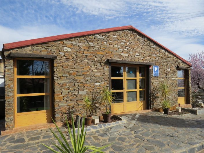 Image No.16-5 Bed Property for sale